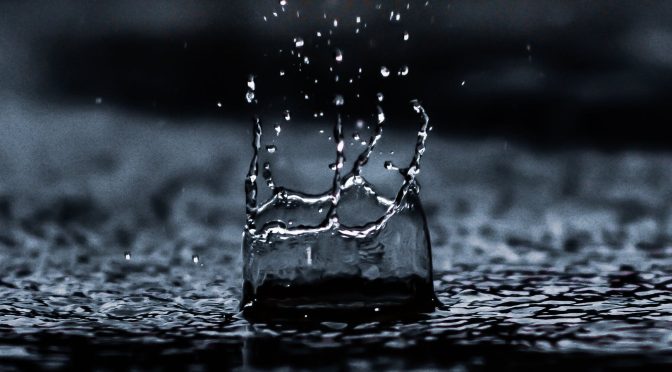 water droplet digital wallpaper